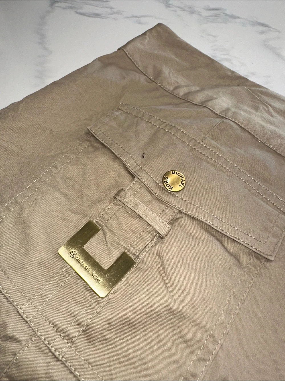 MICHAEL KORS 14~KHAKI UTILITY CARGO MINI SKIRT~FRONT FLAP POCKETS GOLD DETAILS